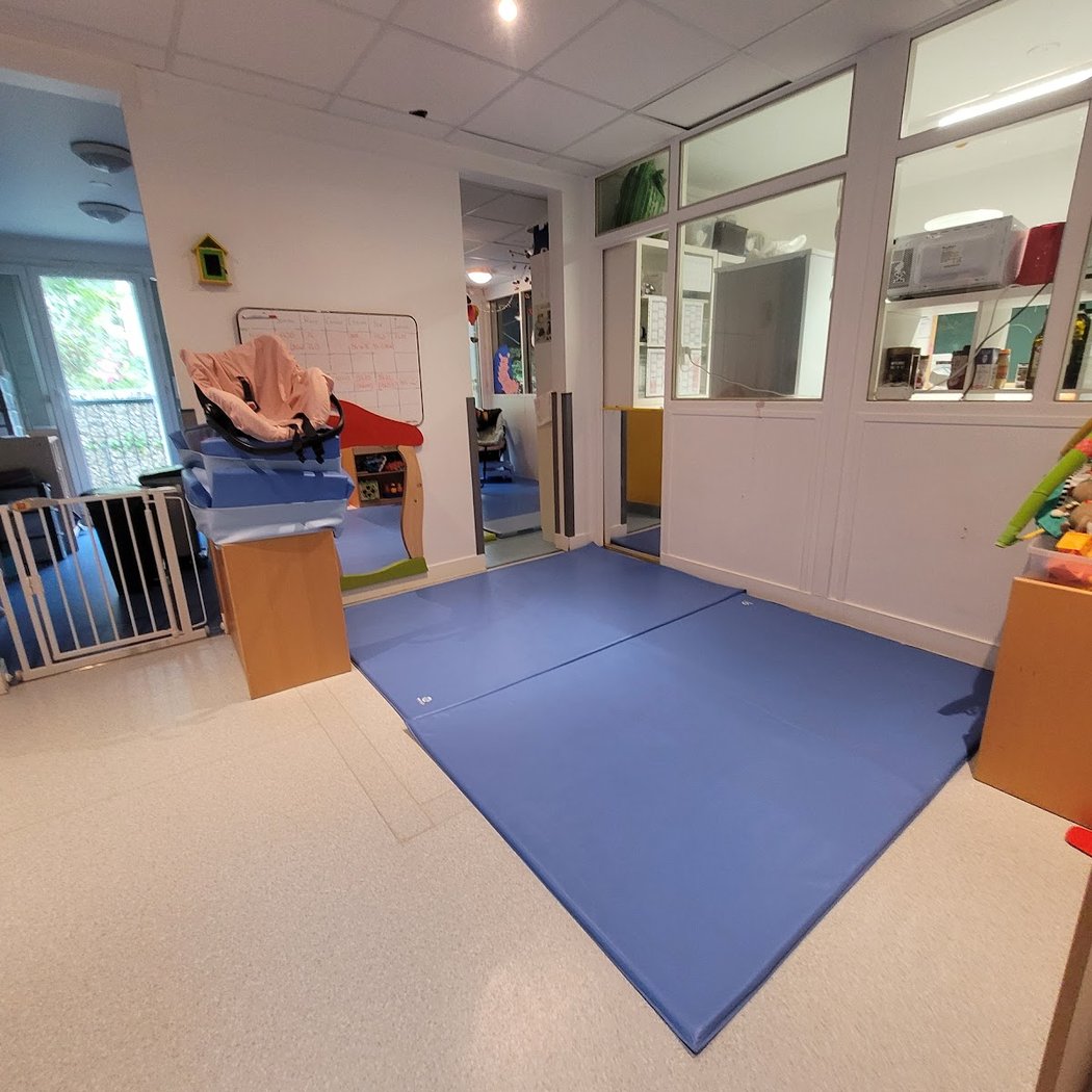 Parental Nursery - Les Petits Mousses 2